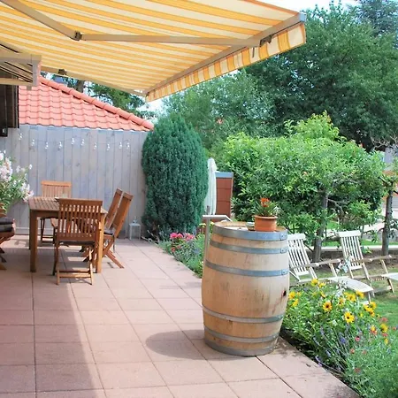 Gartenhaus Am Weinberg Bochingen